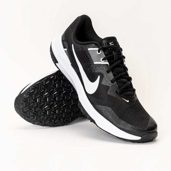 nike varsity compete trainer grey