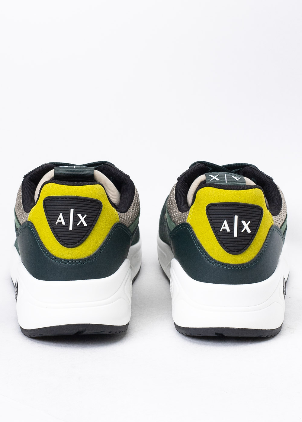 ARMANI EXCHANGE XUX121 XV540 S551 69,99 € Sneaker Peeker Les