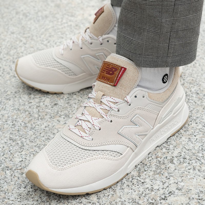 new balance 997 beige