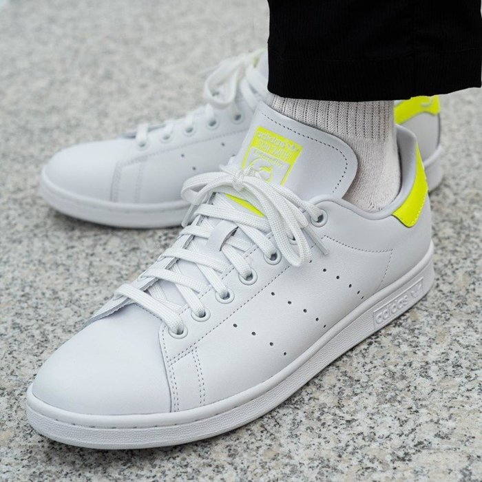 stan smith ee5820