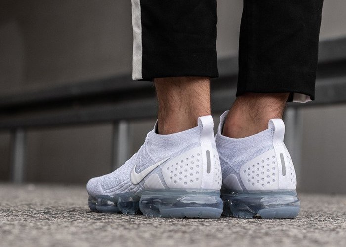 Nike Air VaporMax Flyknit 2 (942842-100)