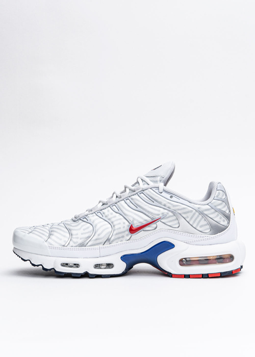 Nike Air Max Plus (CW7575-001)