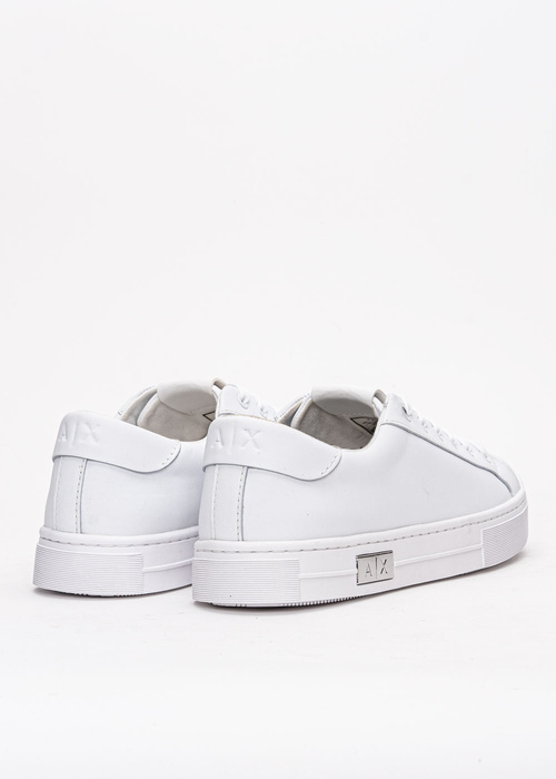 Sneakers Armani Exchange (XDX027 XCC14 A222)
