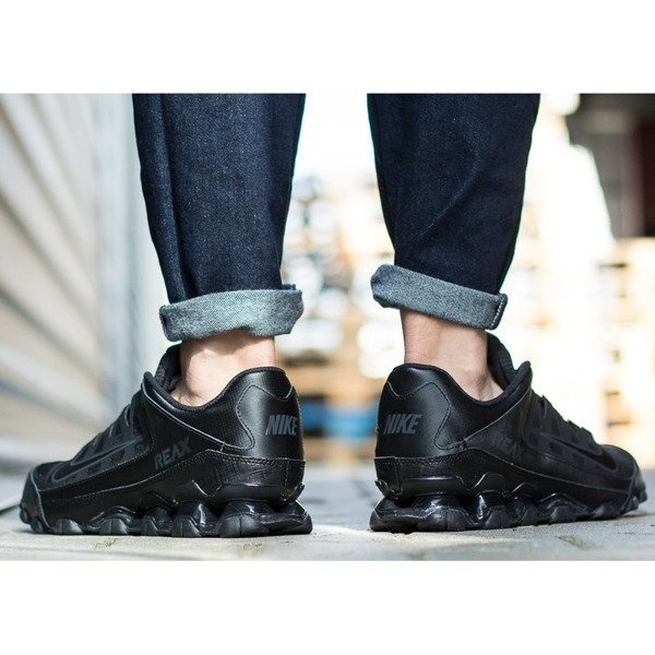 Nike Reax 8 TR Mesh (621716-001)