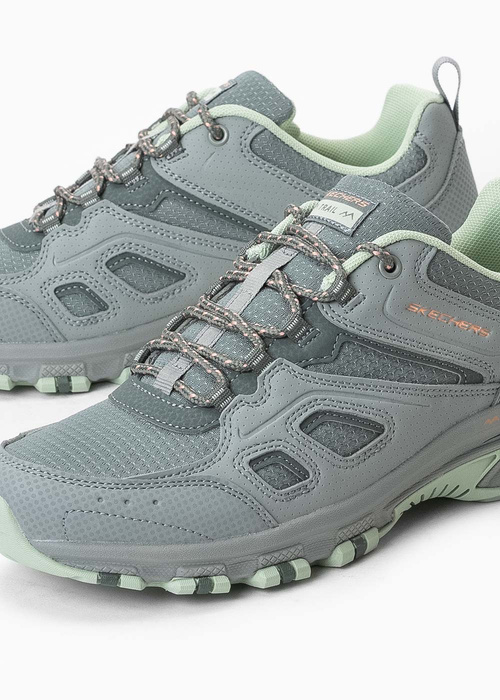 SKECHERS HILLCREST